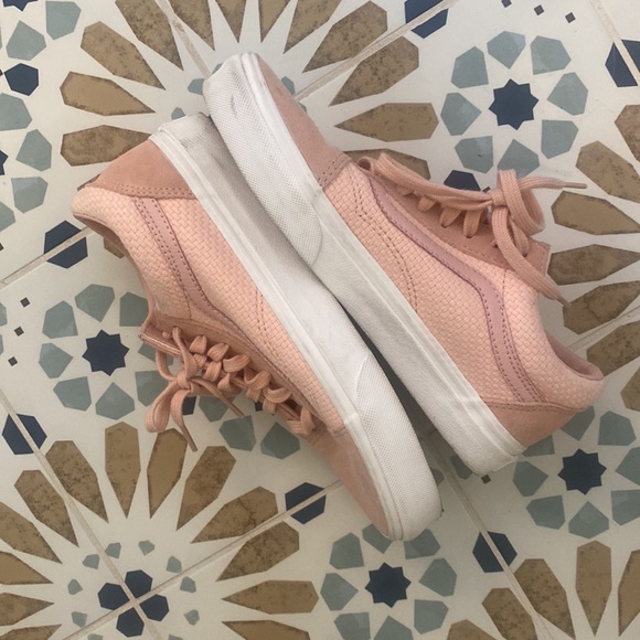 Pink Vans size 7.0 women - Picture 2 of 4